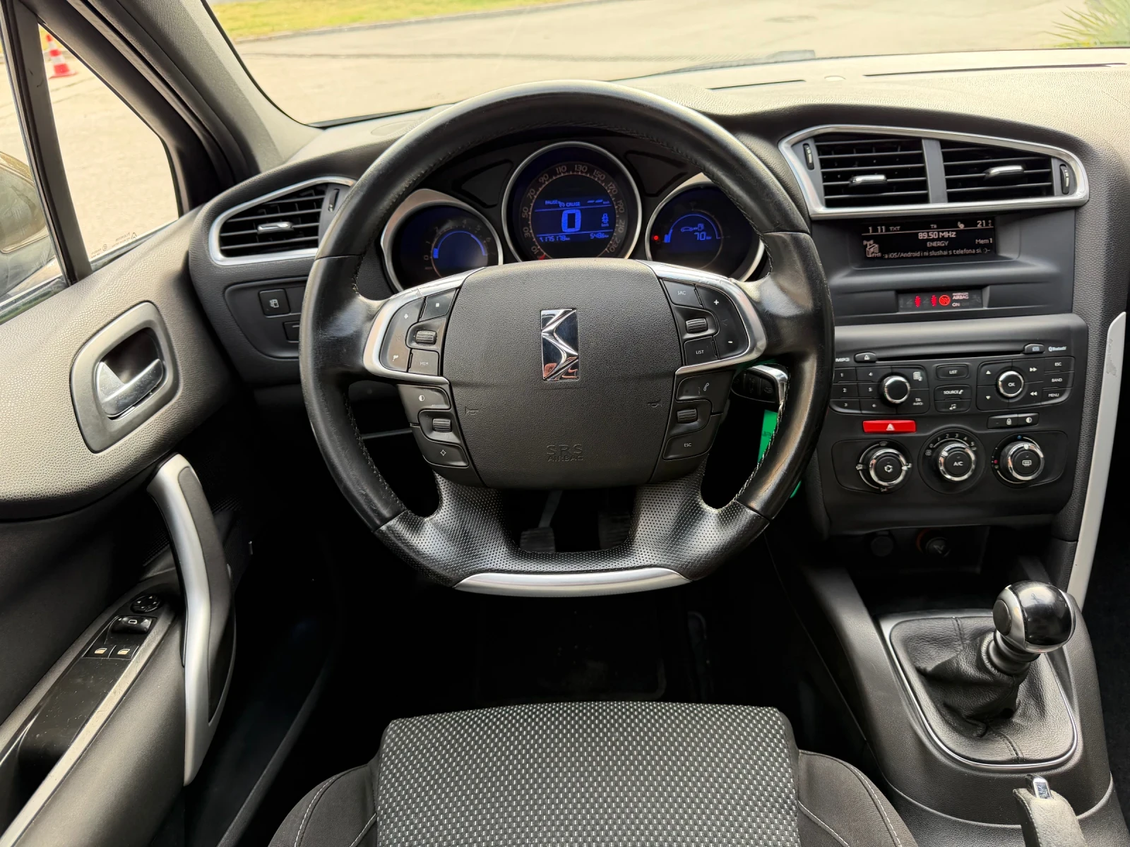 Citroen DS4 1.6HdI-112к.с-2012г, снимка 14 - Автомобили и джипове - 56722327