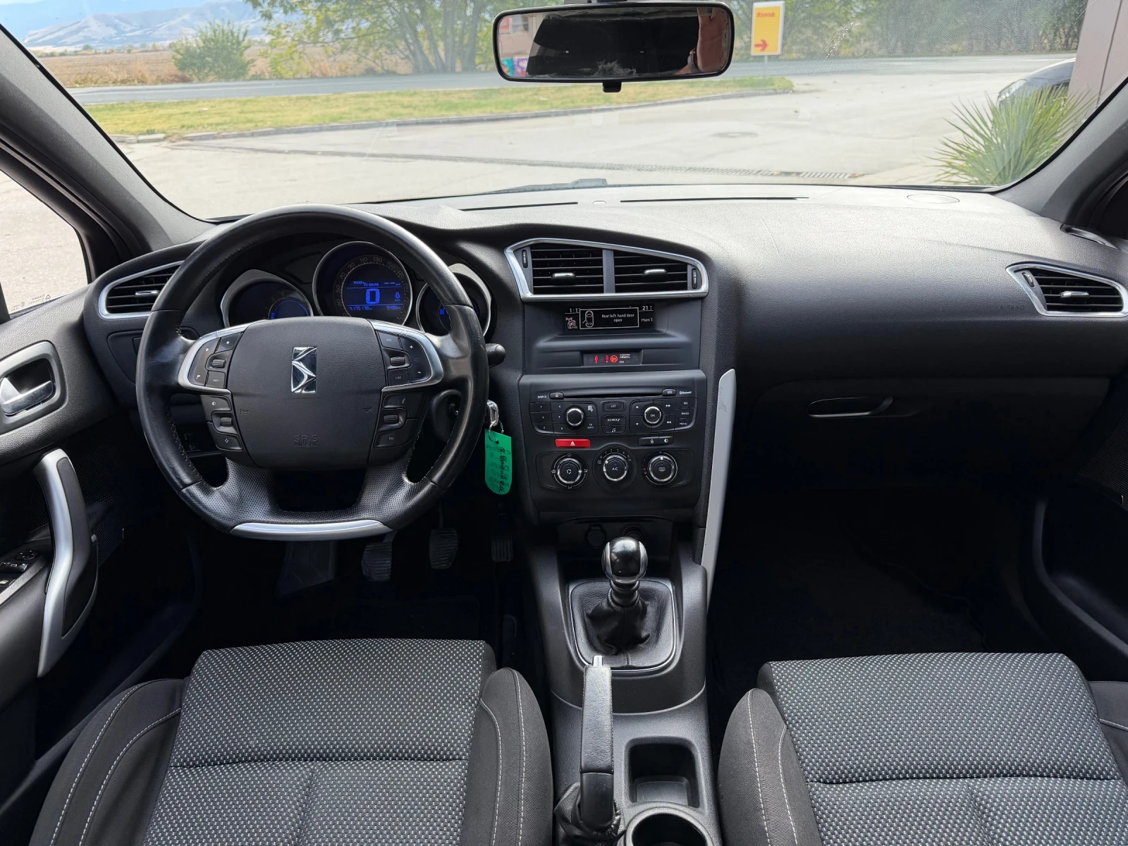Citroen DS4 1.6HdI-112к.с-2012г, снимка 11 - Автомобили и джипове - 56722327