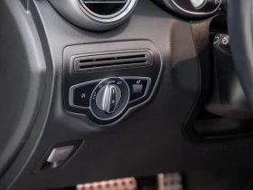 Mercedes-Benz GLC 300 4MATIC * AMG LINE , снимка 9