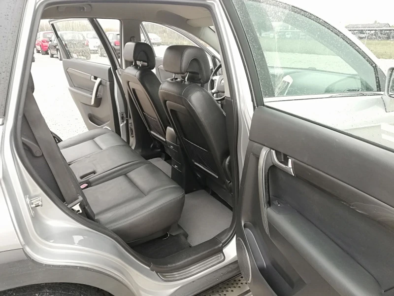 Chevrolet Captiva 2.0 4x4 Avtomat kli, снимка 12 - Автомобили и джипове - 47957269