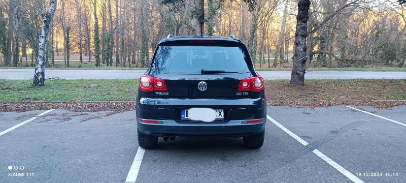 VW Tiguan 2.0 TDI, снимка 3 - Автомобили и джипове - 48415524