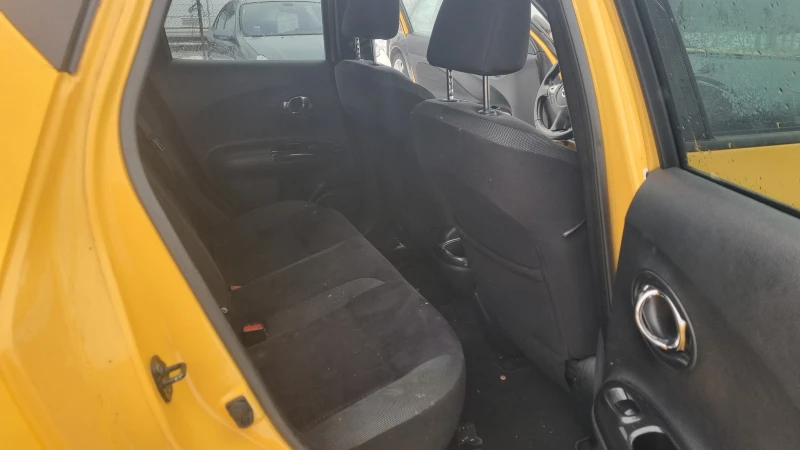 Nissan Juke 1.5DCI, снимка 8 - Автомобили и джипове - 48714082