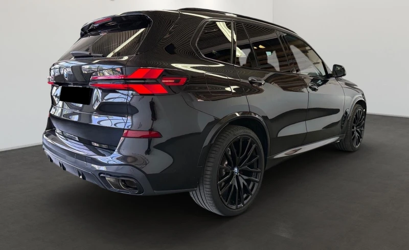 BMW X5 50e* M-SPORT PRO* H&K* DISTR* HUD* 360 CAM* AIR* K, снимка 3 - Автомобили и джипове - 50972735