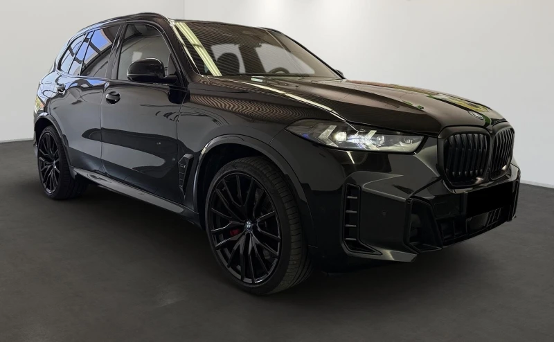 BMW X5 50e* M-SPORT PRO* H&K* DISTR* HUD* 360 CAM* AIR* K, снимка 2 - Автомобили и джипове - 50972735