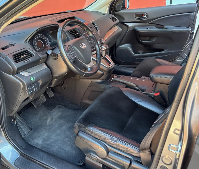 Honda Cr-v, снимка 13 - Автомобили и джипове - 52355677