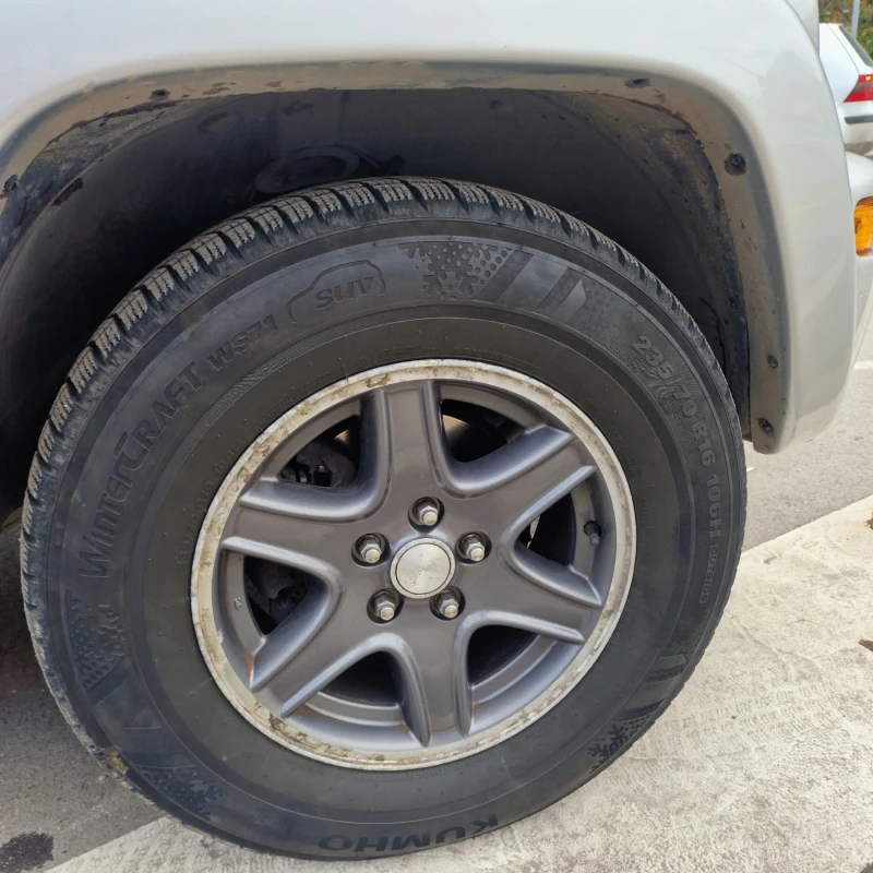 Jeep Cherokee, снимка 14 - Автомобили и джипове - 52351082