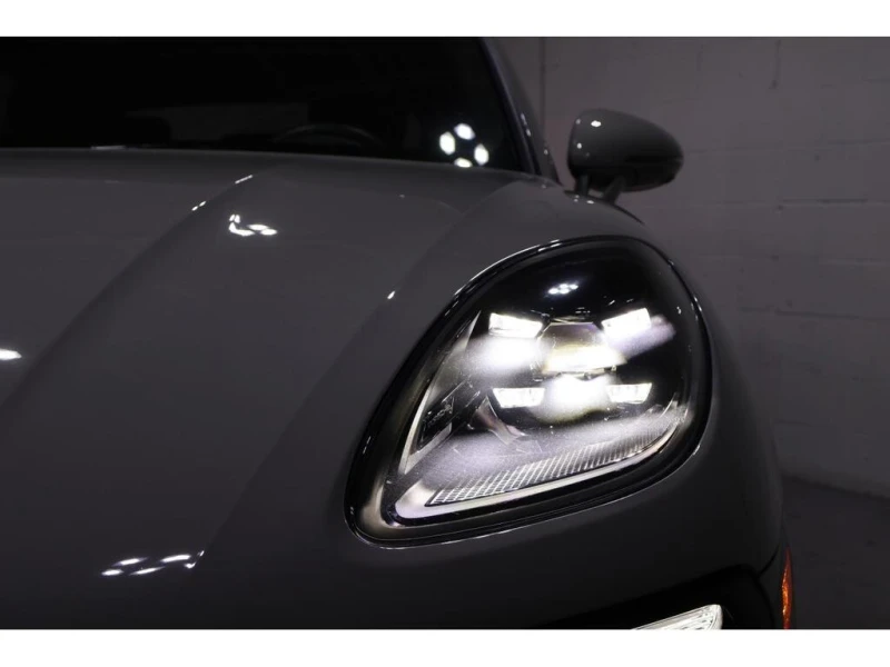Porsche Macan * GTS * CARFAX * ЦЕНА ДО БЪЛГАРИЯ, снимка 10 - Автомобили и джипове - 52700963
