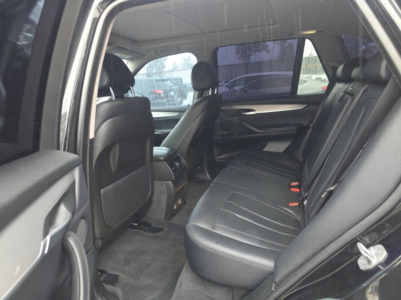 BMW X5 M* SPORT* ХЕДЪП* ВАКУУМ* 360КАМЕРА* КЕЙЛЕС* , снимка 13 - Автомобили и джипове - 53452799