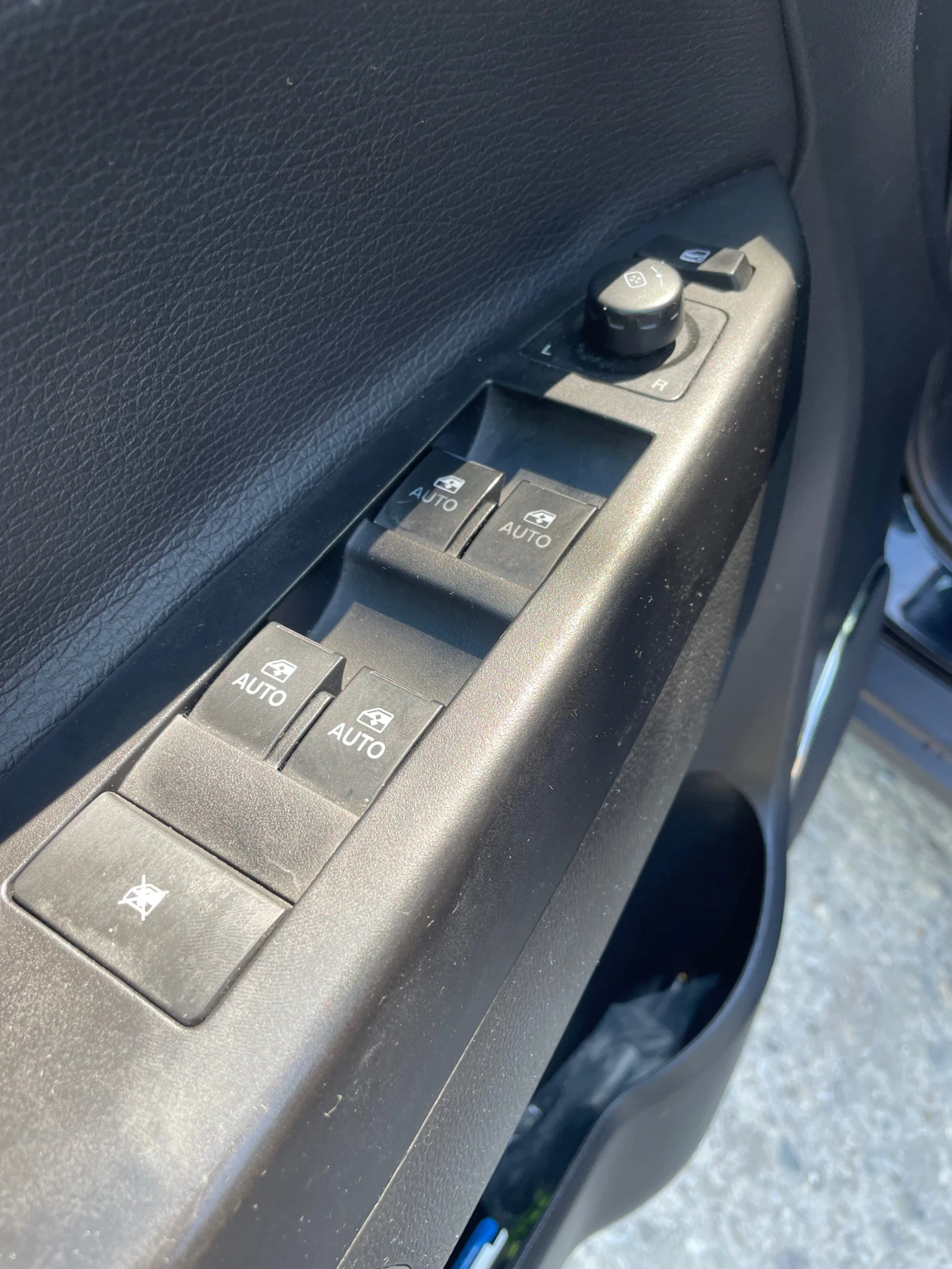 Opel Antara  - изображение 9