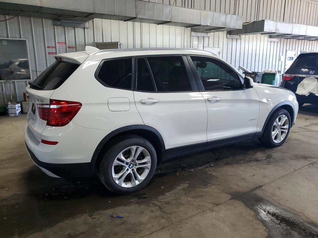 BMW X3 XDRIVE35I - изображение 3
