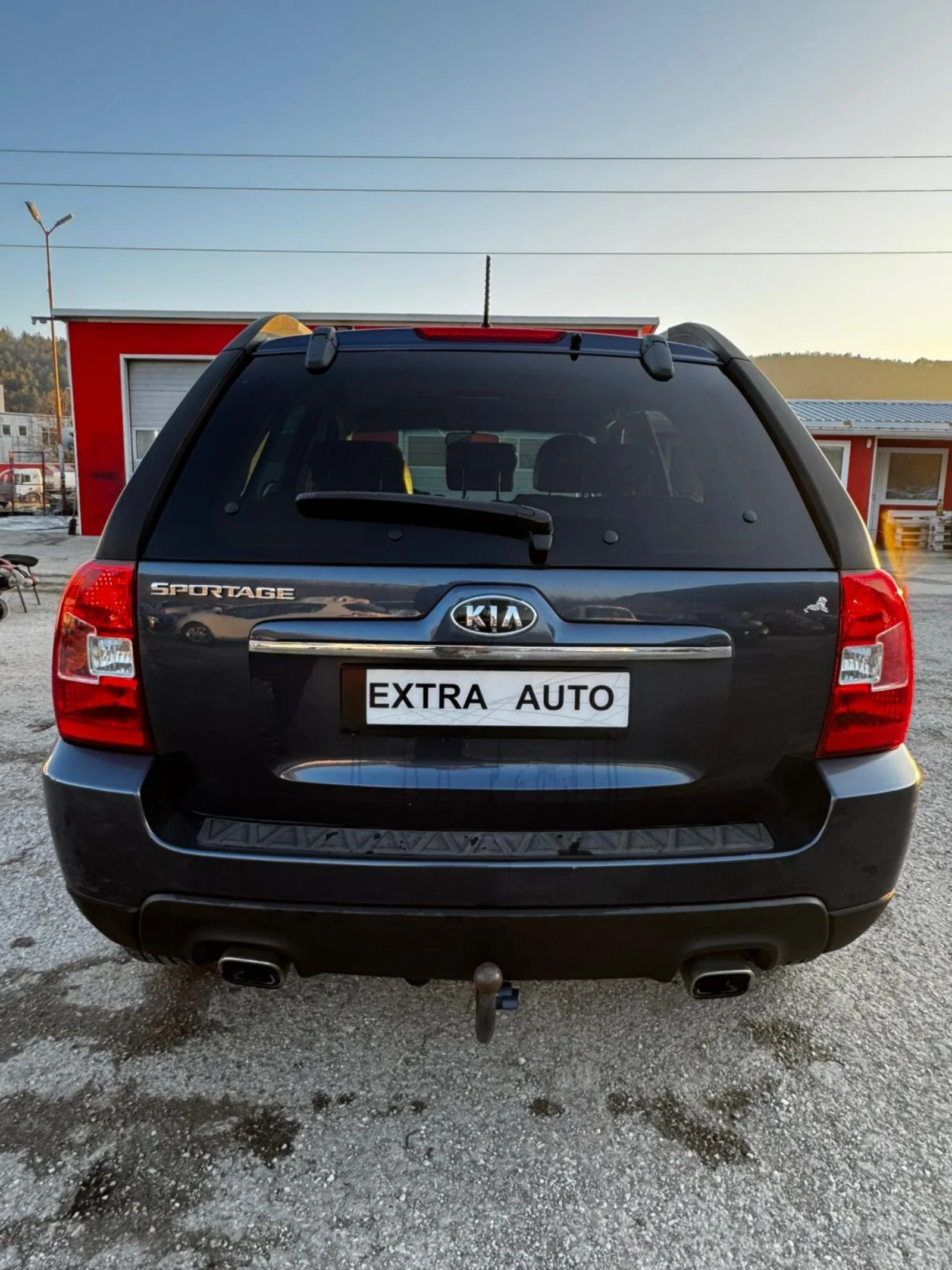 Kia Sportage 2.0i, FACELIFT, АВТОПИЛОТ , снимка 3 - Автомобили и джипове - 53942011