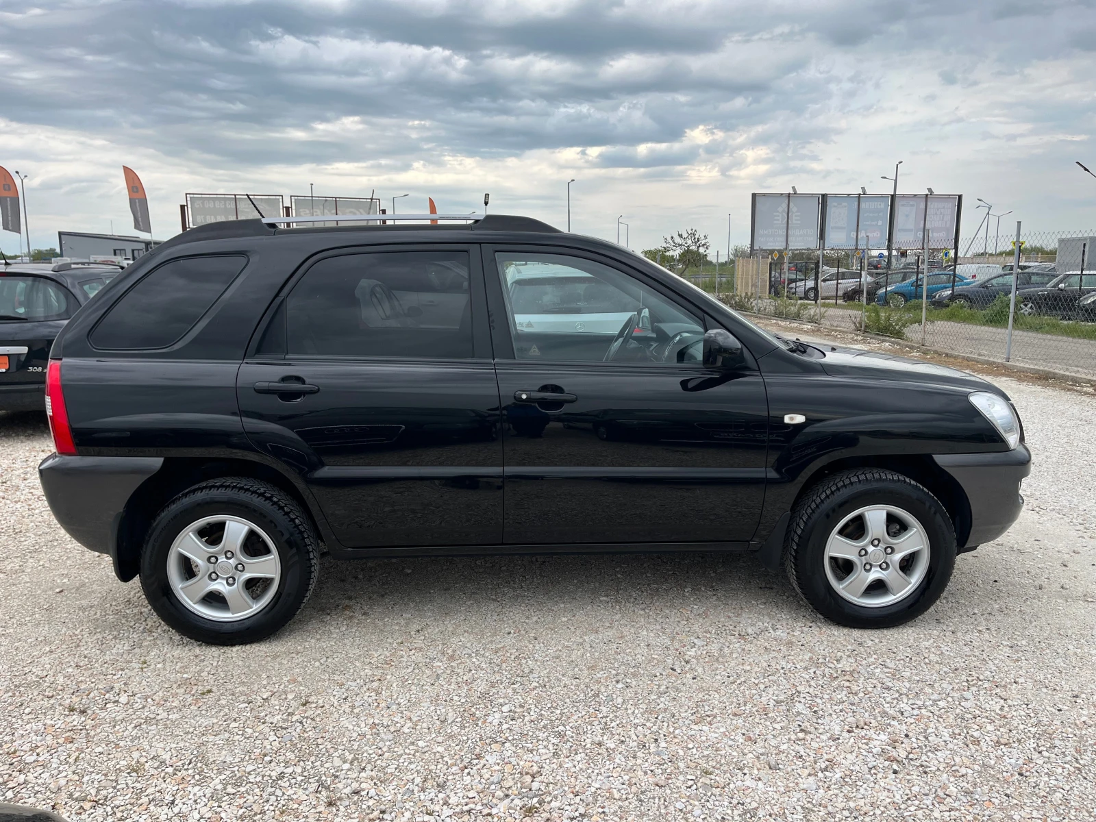 Kia Sportage 2.0CRDI, 140ck, АВТОМАТИК, ЛИЗИНГ, снимка 8 - Автомобили и джипове - 54379612