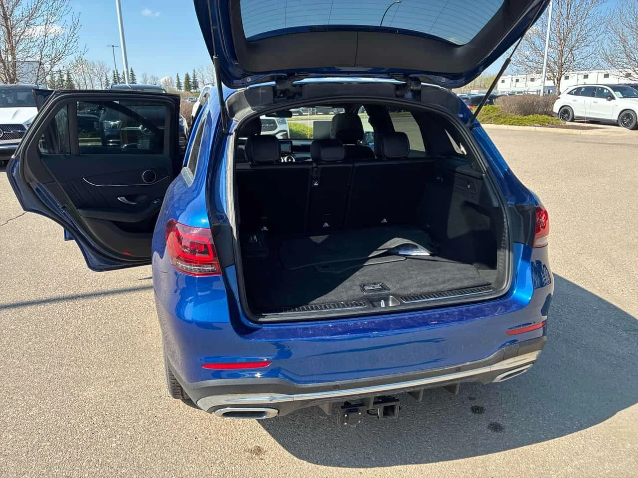 Mercedes-Benz GLC 300 /DISTRONIC/КЛИП НА МОТОРА , снимка 14 - Автомобили и джипове - 54667344