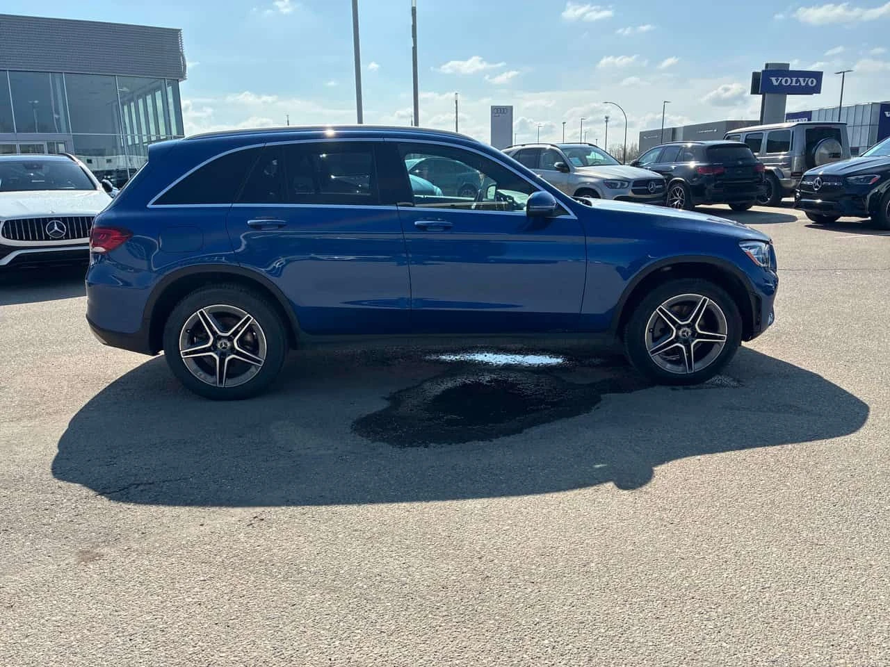 Mercedes-Benz GLC 300 /DISTRONIC/КЛИП НА МОТОРА , снимка 3 - Автомобили и джипове - 54667344