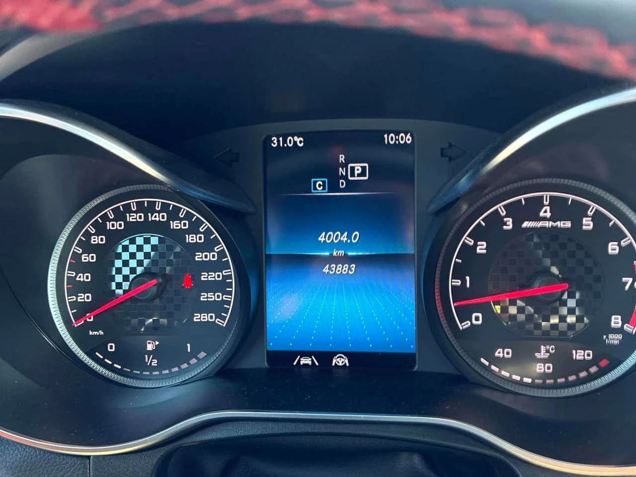 Mercedes-Benz GLC * AMG 43 * АВТОКРЕДИТ БЕЗ ПЪРВОНАЧАЛНА ВНОСКА* , снимка 8 - Автомобили и джипове - 55442399
