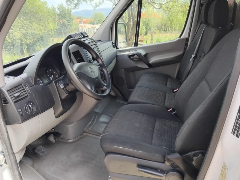 Mercedes-Benz Sprinter 313 2, 2 dci, снимка 9 - Бусове и автобуси - 52150952