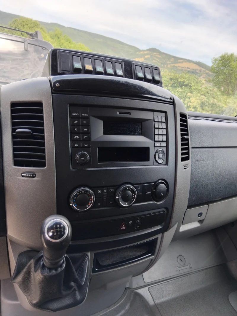 Mercedes-Benz Sprinter 313 2, 2 dci, снимка 7 - Бусове и автобуси - 52150952