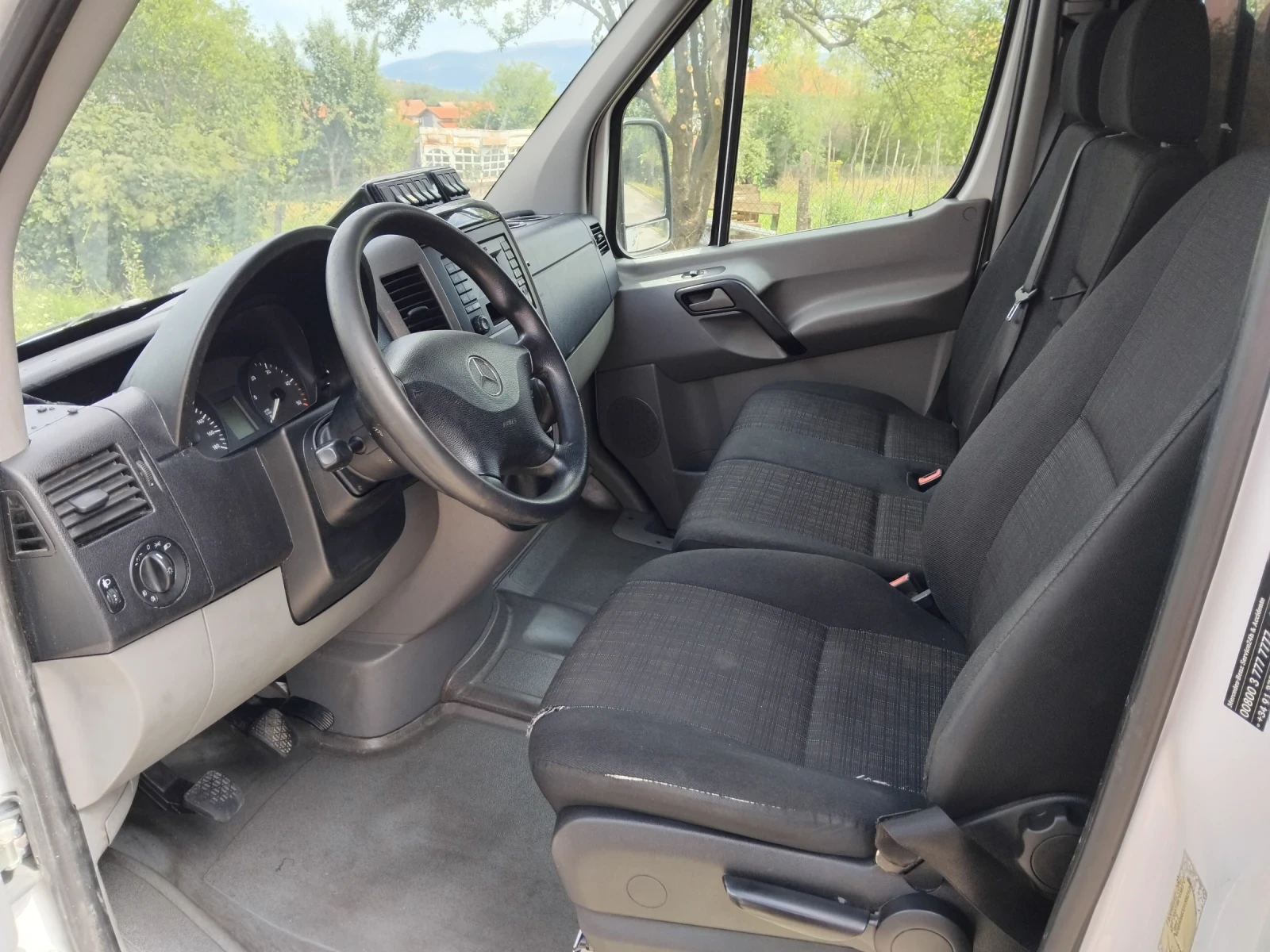 Mercedes-Benz Sprinter 313 2, 2 dci - изображение 9