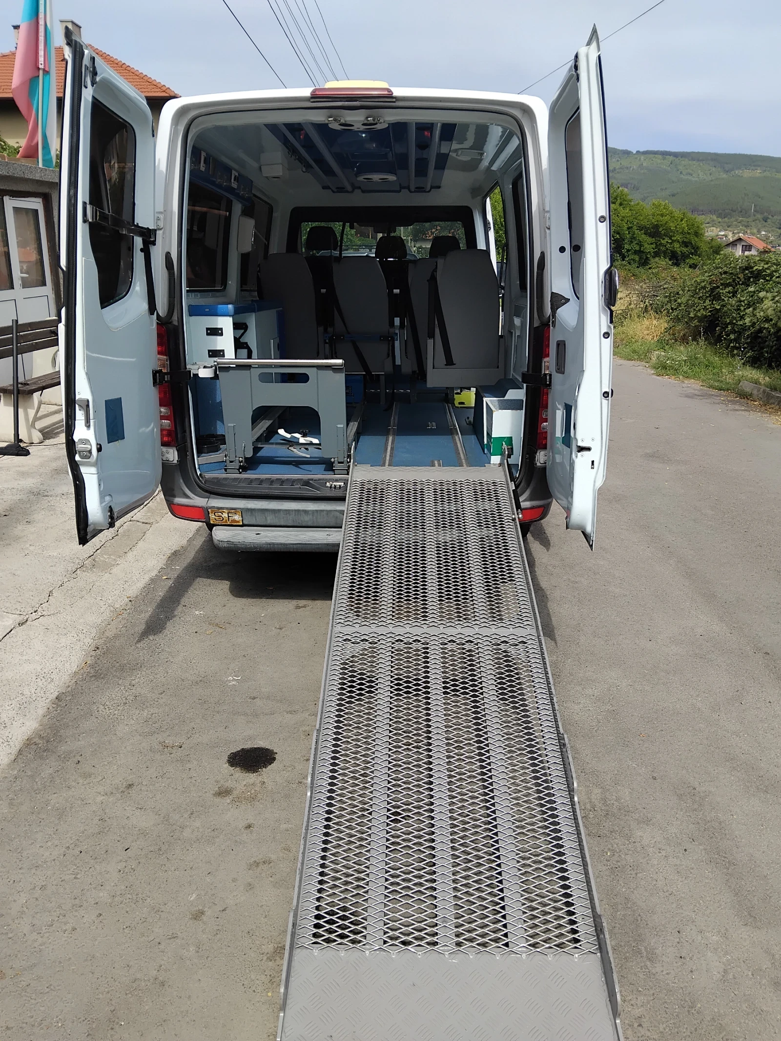 Mercedes-Benz Sprinter 313 2, 2 dci | Mobile.bg   11