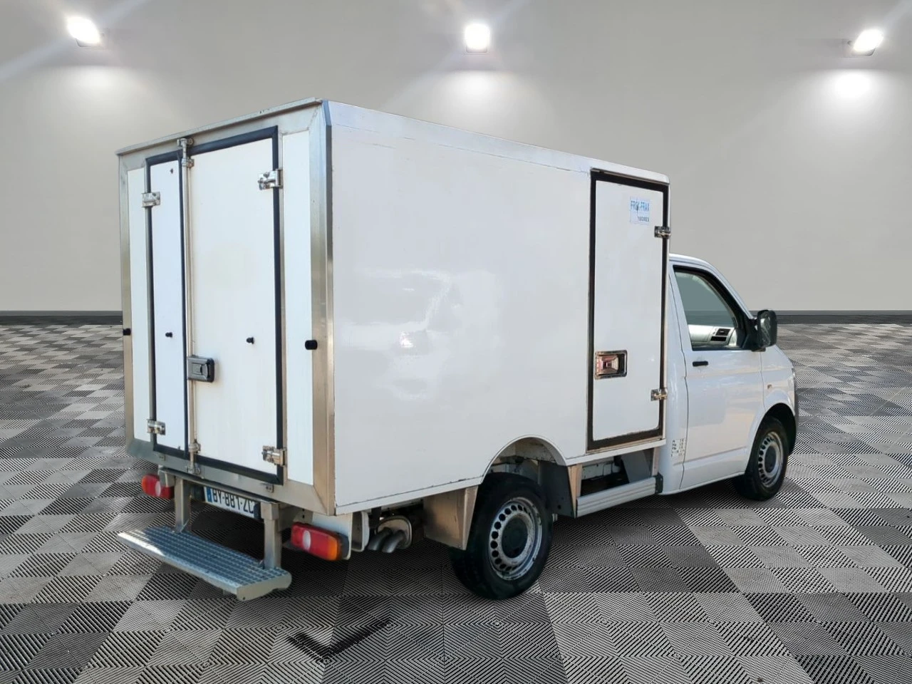 VW Transporter  VW T5 2.0 TDI 140 FAP 4 MOTION - изображение 3