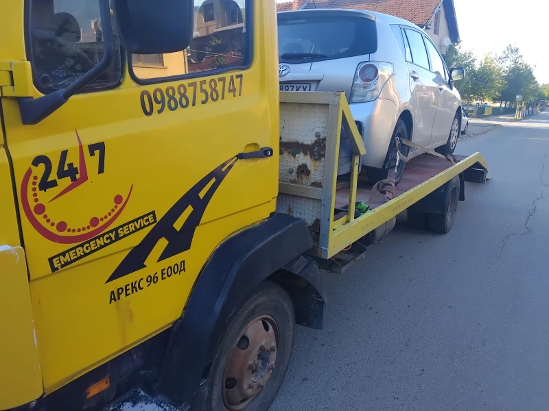 Mercedes-Benz 809 Пътна Помощ, снимка 3 - Камиони - 52344369