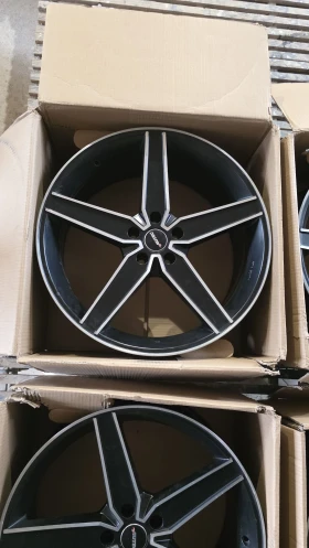 Джанти за Audi A4, снимка 3