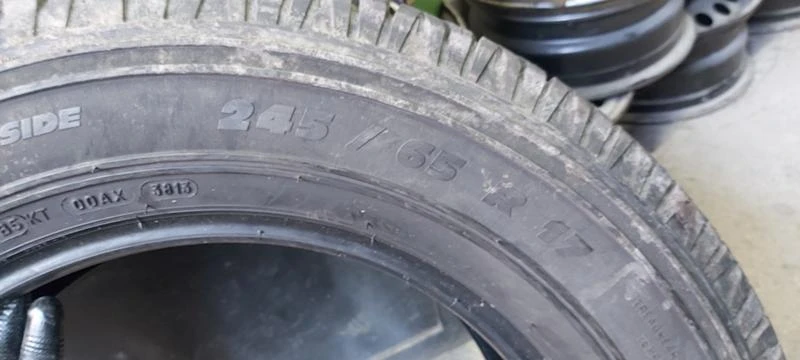 Гуми Всесезонни 245/65R17, снимка 8 - Гуми и джанти - 35136339