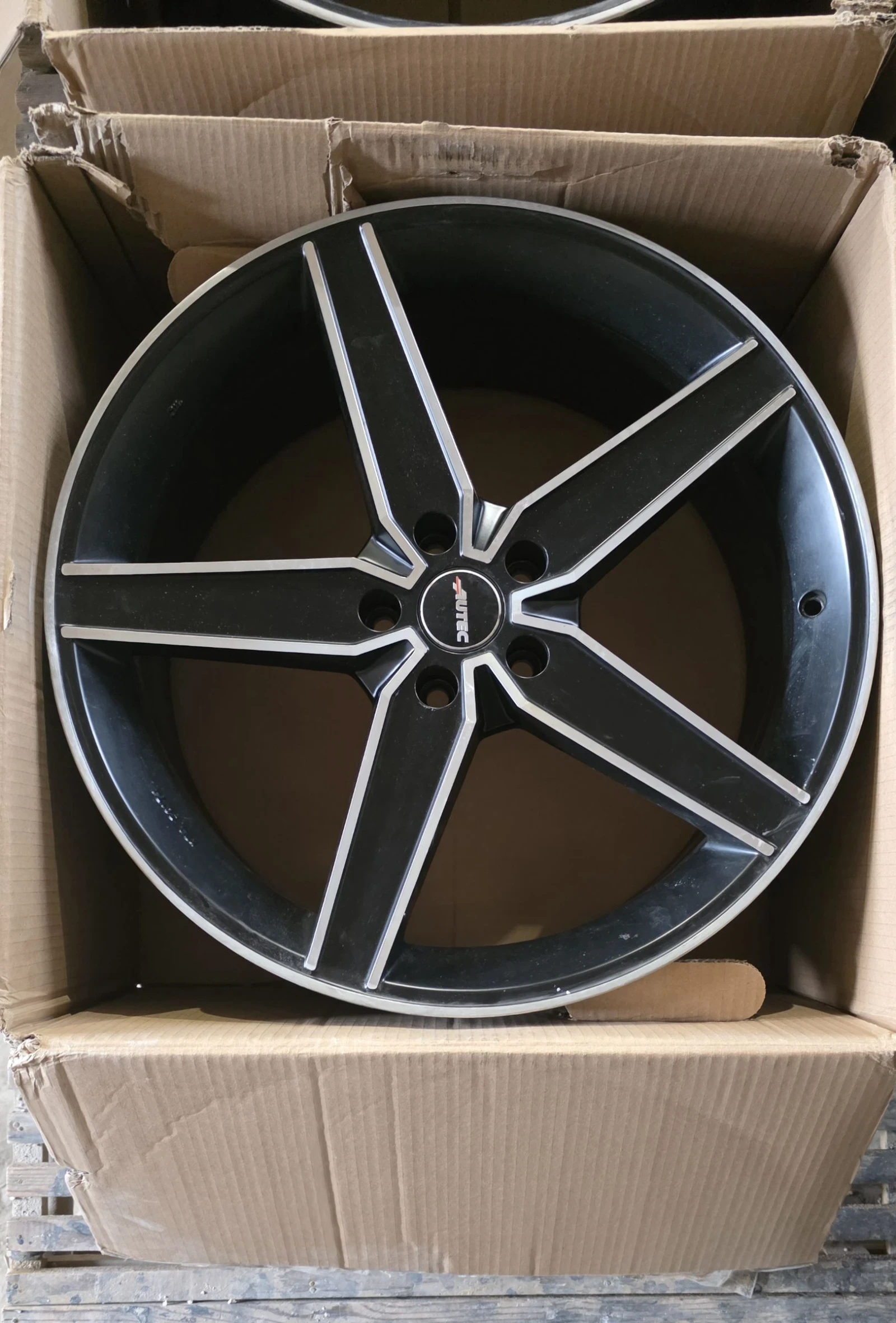 Джанти за Audi A4, снимка 5 - Гуми и джанти - 54001091