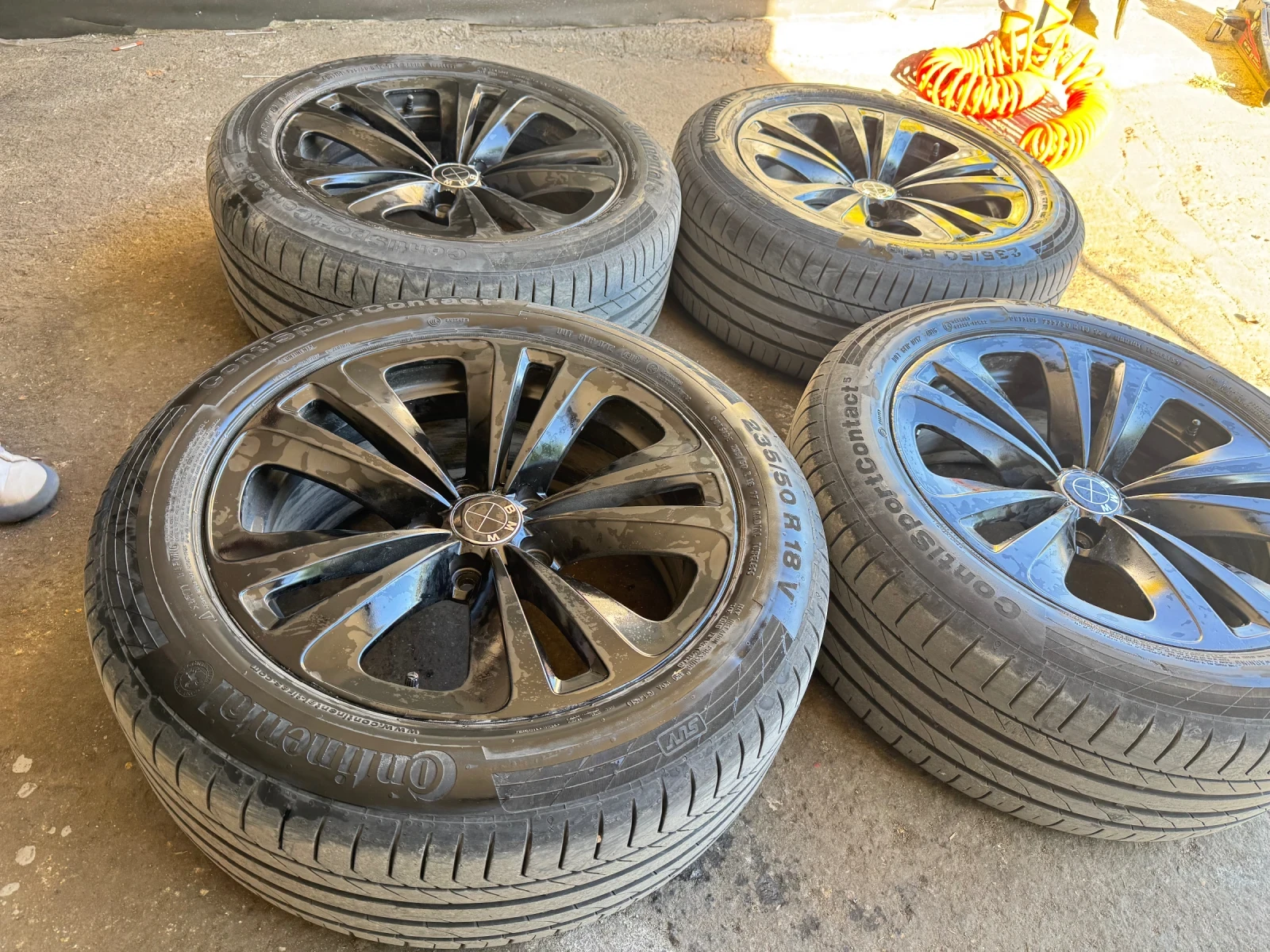 Гуми с джанти Continental 235/55R18, снимка 3 - Гуми и джанти - 54310541