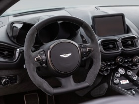 Aston martin V8 Vantage Roadster = F1 Edition= Гаранция, снимка 11 - Автомобили и джипове - 45468054
