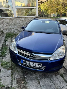 Opel Astra Комби, снимка 1