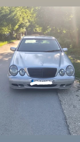����� �� �������� �� Mercedes-Benz E 320