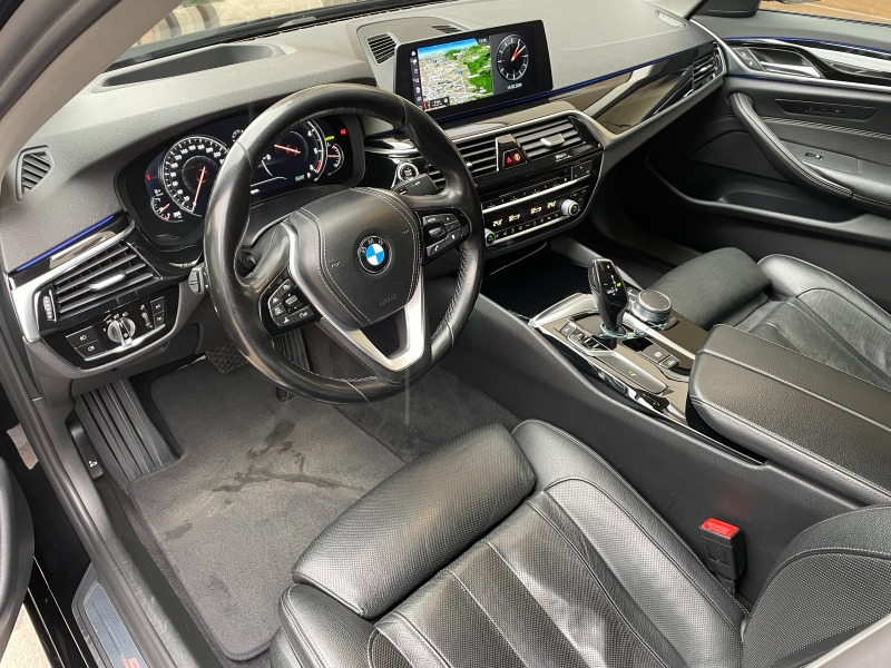 BMW 530 d xDrive Sport Line, снимка 7 - Автомобили и джипове - 44304363