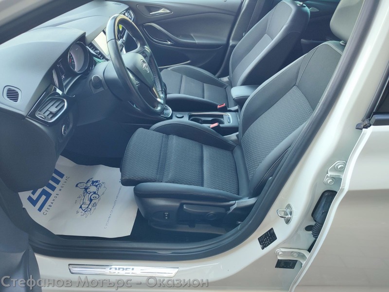 Opel Astra K Sp. Tourer Innovation 1.4 Turbo (125HP) MT6, снимка 12 - Автомобили и джипове - 46187871