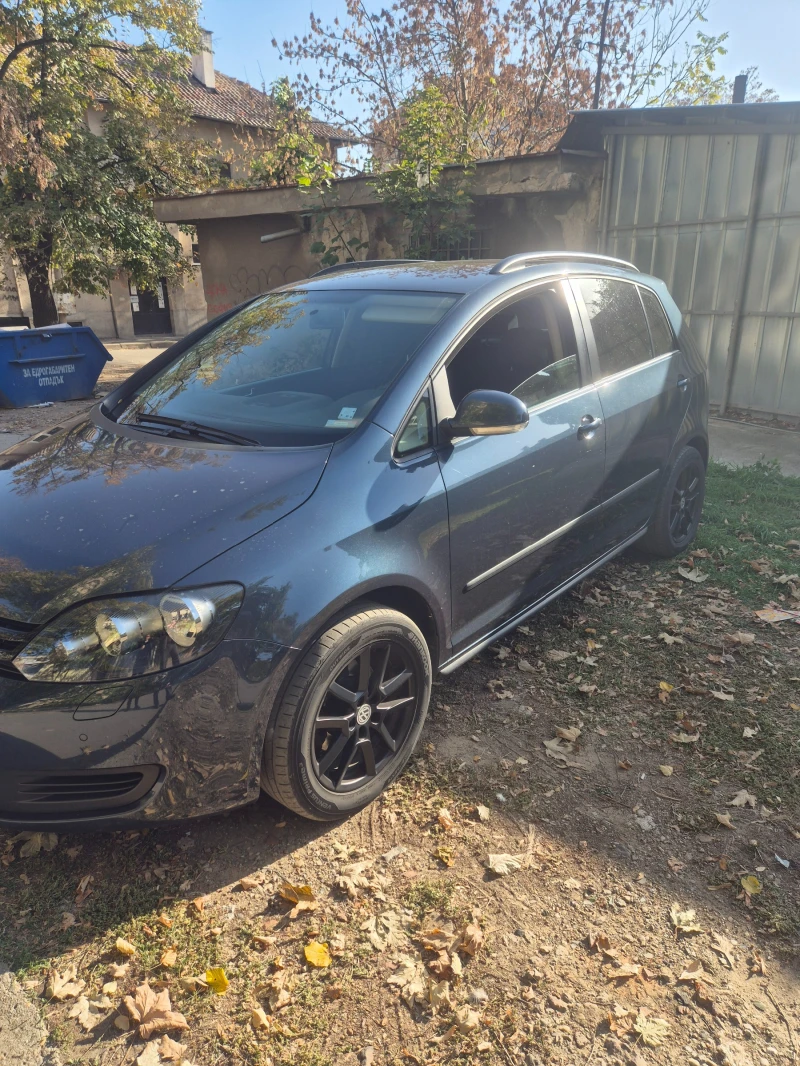 VW Golf Plus, снимка 2 - Автомобили и джипове - 47759789