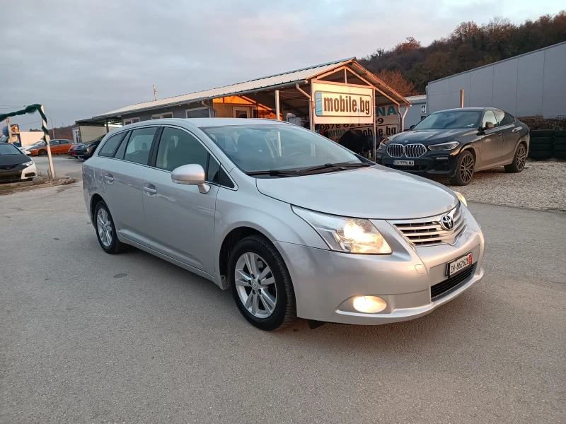 Toyota Avensis 2.0i-152кс-ШВЕЙЦАРИЯ-РЪЧКА-6ск, снимка 2 - Автомобили и джипове - 48338648