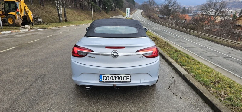 Opel Cascada, снимка 17 - Автомобили и джипове - 48553530