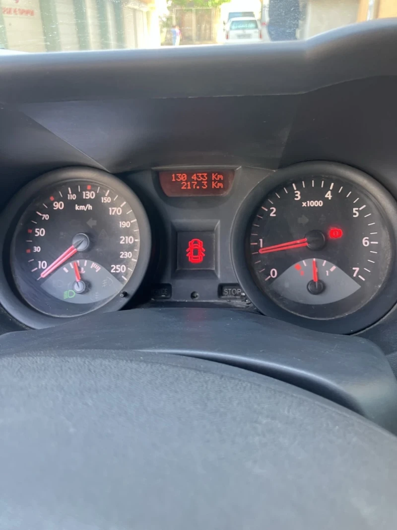 Renault Megane Dci, снимка 4 - Автомобили и джипове - 52518603