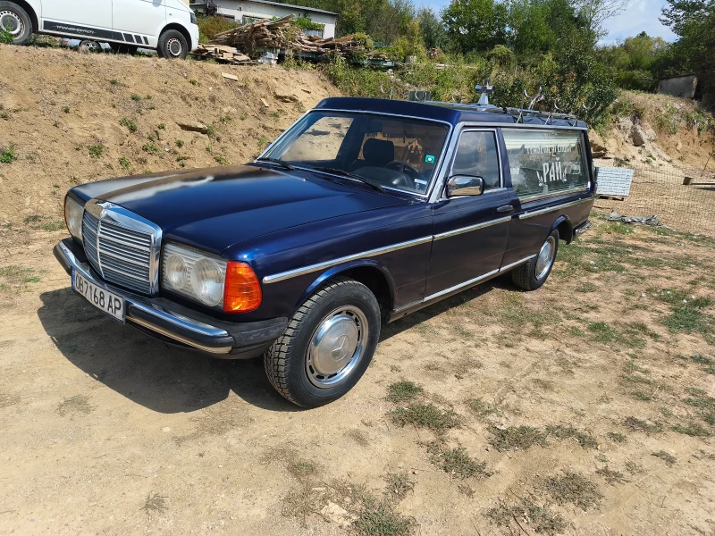 Mercedes-Benz 123 Катафалка 