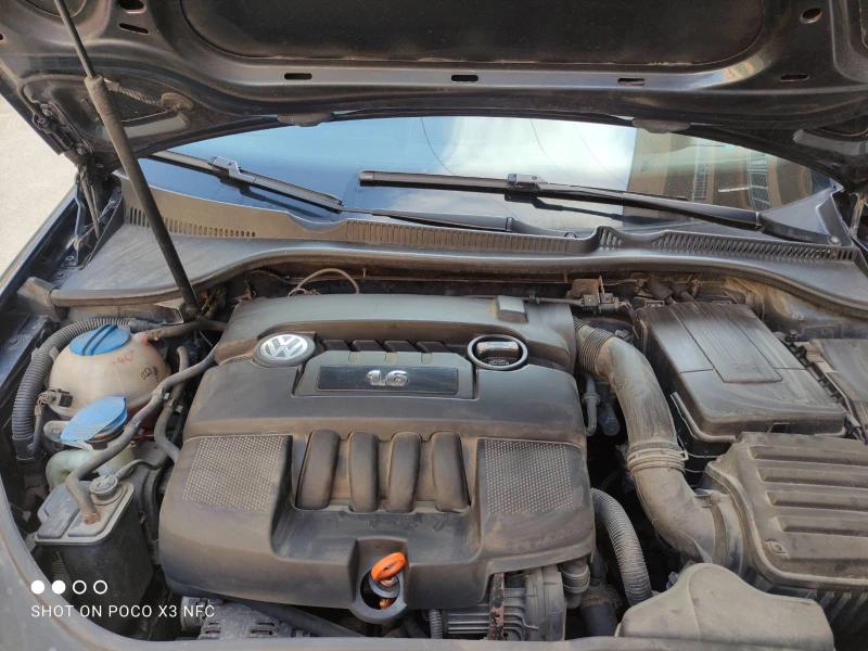 VW Golf, снимка 14 - Автомобили и джипове - 52151375