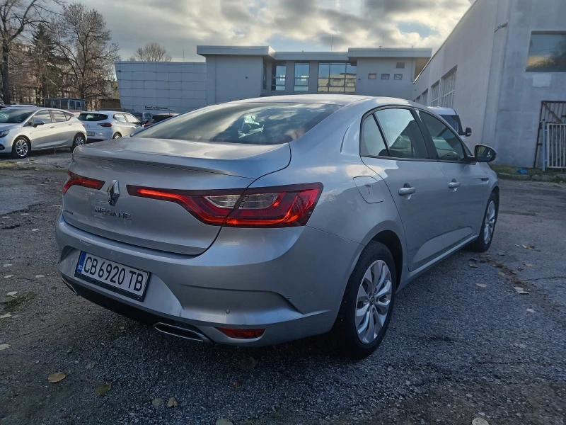 Renault Megane 1.33 Tce 140, снимка 4 - Автомобили и джипове - 52640756