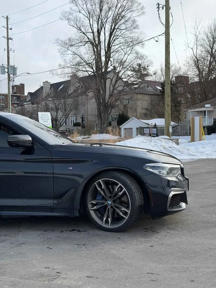 BMW 550 M550I С РЕГИСТРАЦИЯ & АВТО КРЕДИТ, снимка 13 - Автомобили и джипове - 53607861