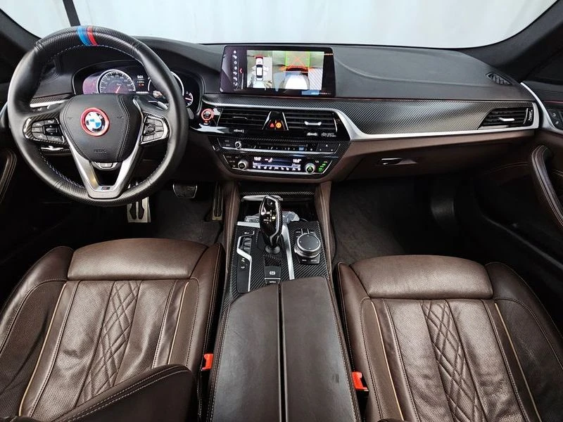 BMW 530 530i xDrive M Sport Package Plus| 248к.с.| ВКЛ.ТЕХ, снимка 7 - Автомобили и джипове - 55441436