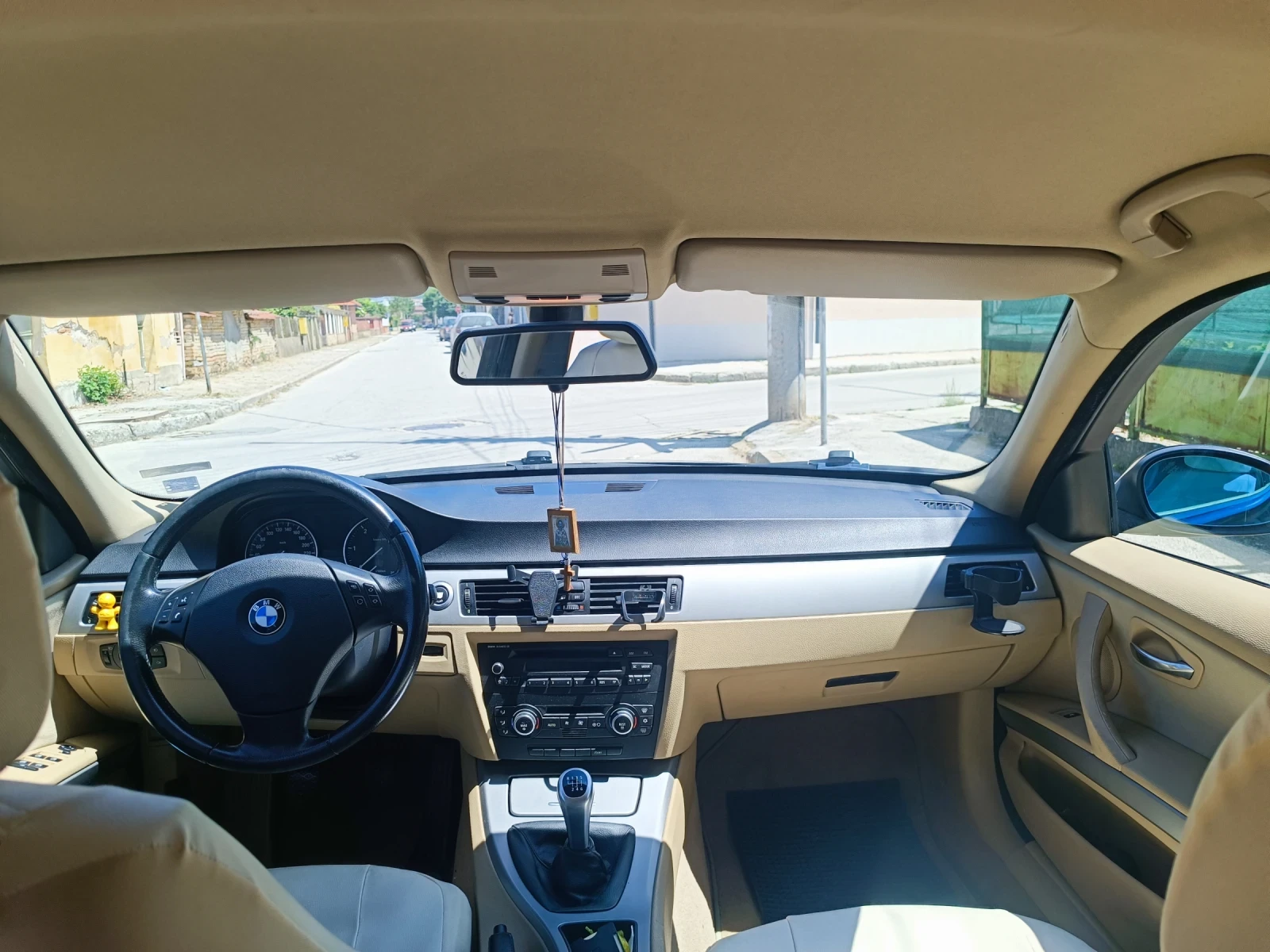 BMW 318  - изображение 7