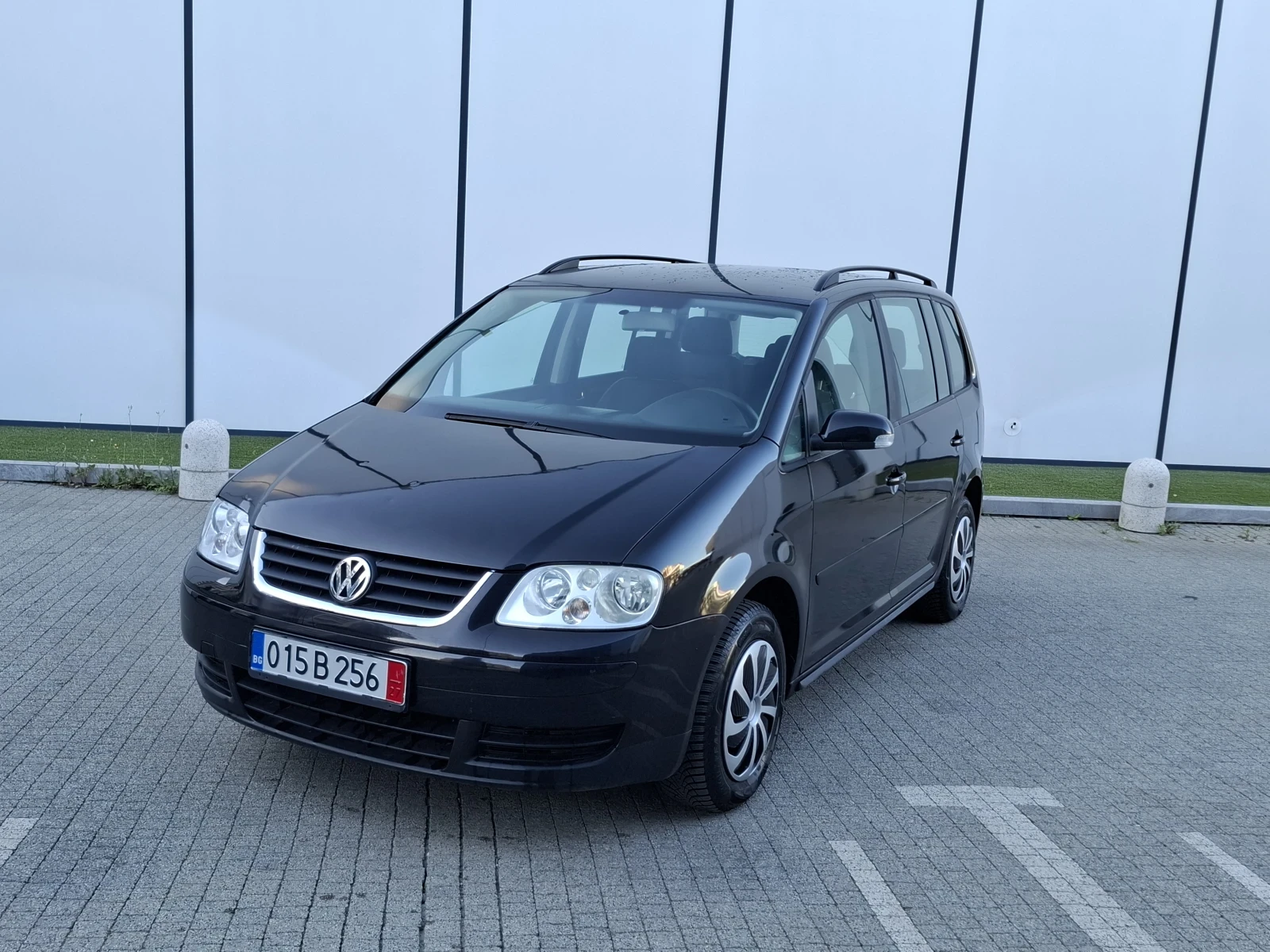 VW Touran 1.9TDI* (105кс)* 6-СКОРОСТИ* 6+ 1* HOB BHOC*  - изображение 2