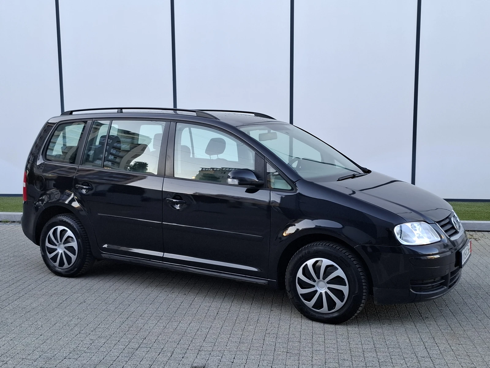 VW Touran 1.9TDI* (105кс)* 6-СКОРОСТИ* 6+ 1* HOB BHOC*  - изображение 10