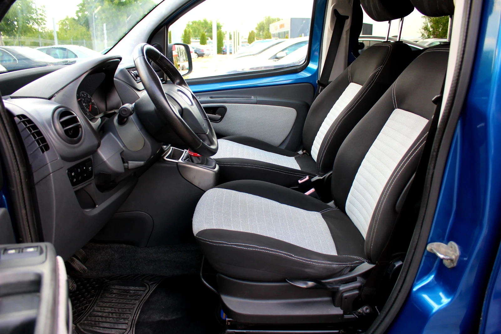 Fiat Qubo 1.3 Mjet  | Mobile.bg   11