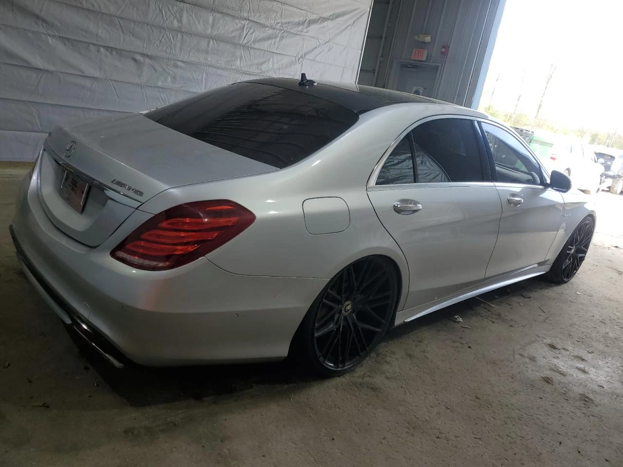 Mercedes-Benz S 63 AMG Шито табло* BURMESTER* Night Vision* Масаж* Въздух - изображение 5