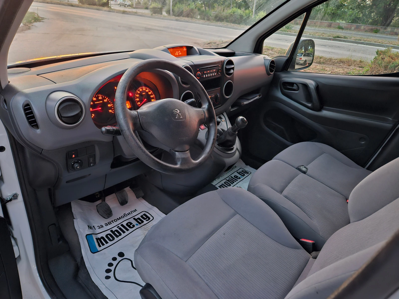 Peugeot Partner 1.6 HDI, евро 5! | Mobile.bg — изображение 12