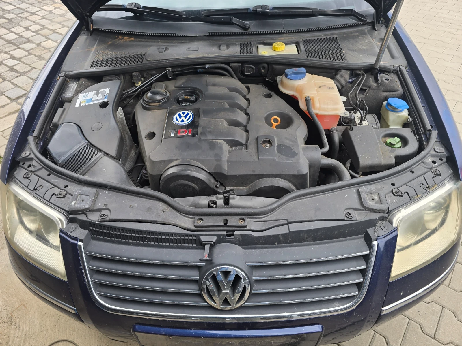 VW Passat 1.9TDI 131кс 6 скорости СЕДАН - изображение 9